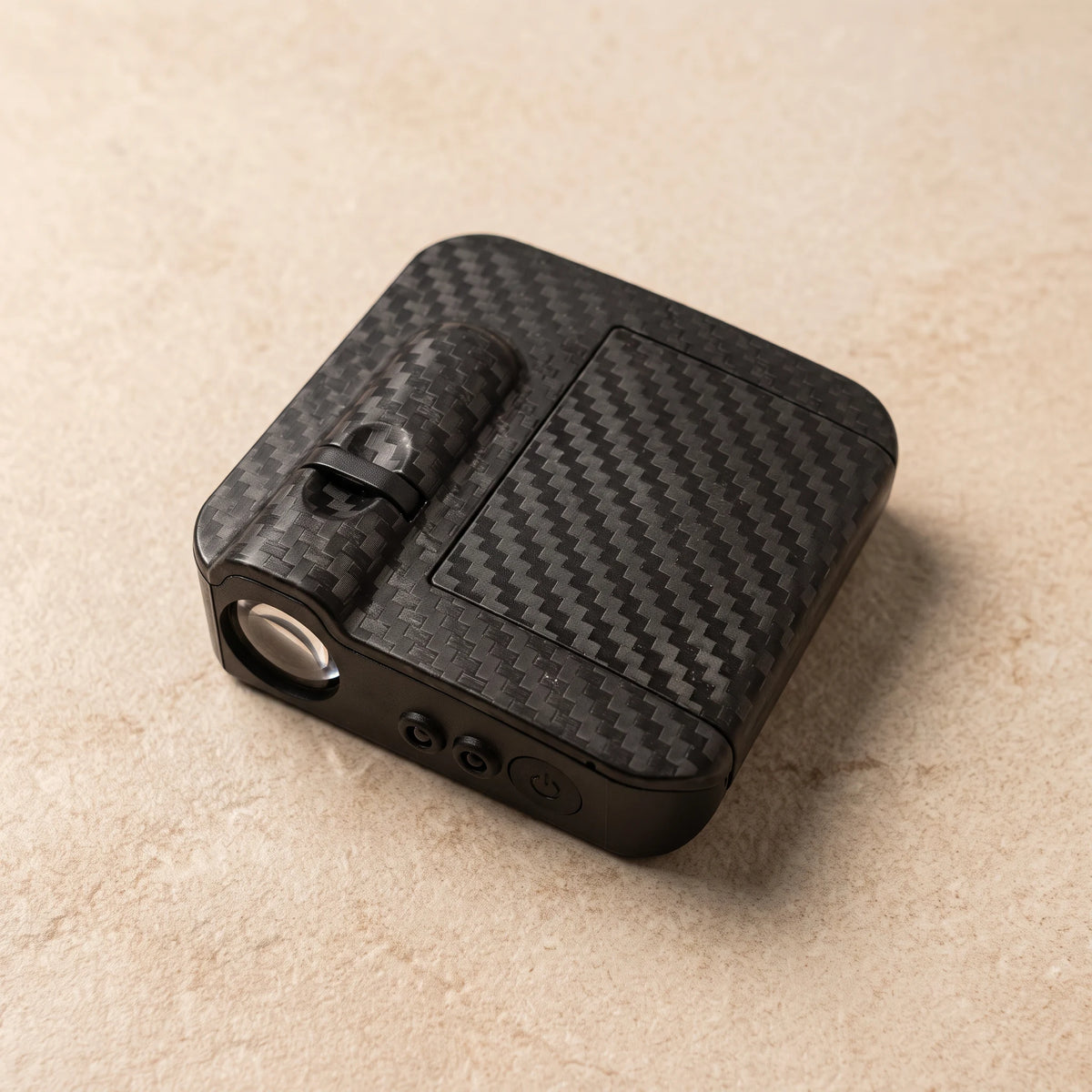 AzerGlow square black projector with carbon-fibre-look ABS housing